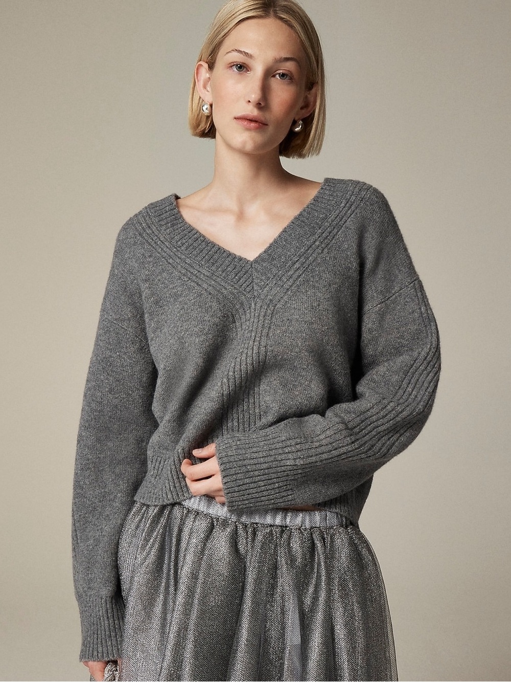 J.Crew Gray Supersoft Yarn Wool Alpaca Blend V-Neck Knit Sweater - Picture 3 of 5